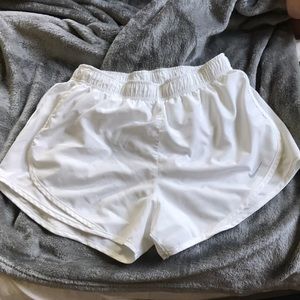 White nike shorts